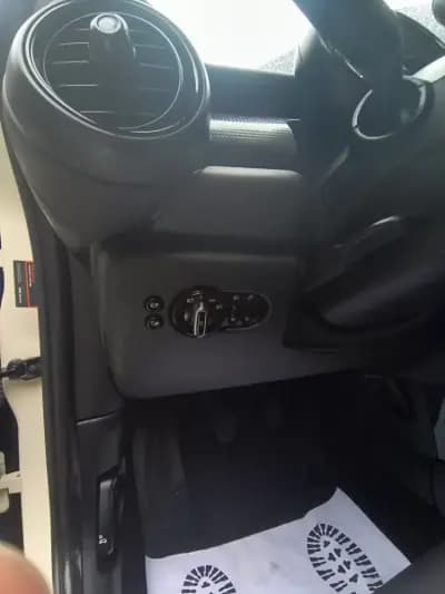 Vendo MINI One 2014 - 10900 EUR, 138000 km - AUTO.MOTO.pt