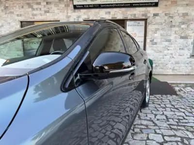 Sell Volvo V40 Cross Country 2013 - 13500 EUR, 164000 km - AUTO.MOTO.pt