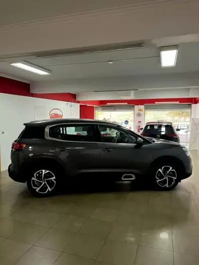 Sell Citroën C5 Aircross 2020 - 19800 EUR, 122142 km - AUTO.MOTO.pt