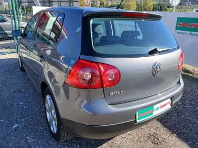 Vendo Volkswagen Golf 2006 - 7150 EUR, 102943 km - AUTO.MOTO.pt