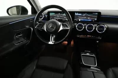 Sell Mercedes-Benz A 200 2023 - 29900 EUR, 59000 km - AUTO.MOTO.pt