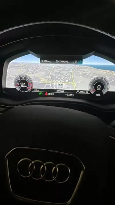 Vendo Audi Q8 2019 - 60000 EUR, 180000 km - AUTO.MOTO.pt