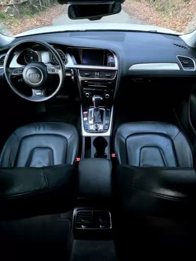 Vendo Audi A4 Avant 2014 - 16990 EUR, 167000 km - AUTO.MOTO.pt