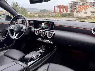 Sell Mercedes-Benz CLA 180 2019 - 26500 EUR, 80000 km - AUTO.MOTO.pt
