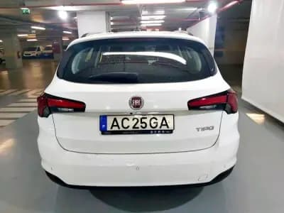 Vendo Fiat Tipo Station Wagon 2020 - 10990 EUR, 110261 km - AUTO.MOTO.pt