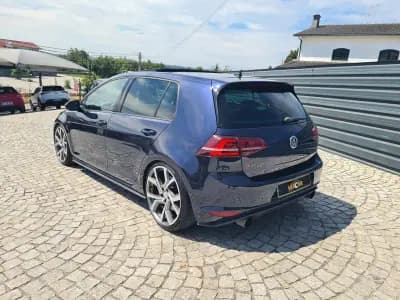 Vendo Volkswagen Polo 2014 - 19990 EUR, 85000 km - AUTO.MOTO.pt