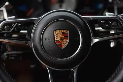 Sell Porsche Macan 2015 - 43900 EUR, 152799 km - AUTO.MOTO.pt