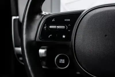 Vendo Hyundai Ioniq 5 2022 - 29990 EUR, 66701 km - AUTO.MOTO.pt