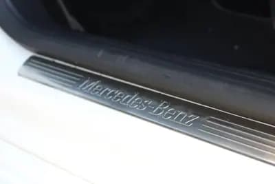 Vendo Mercedes-Benz A 250e 2020 - 24900 EUR, 81736 km - AUTO.MOTO.pt