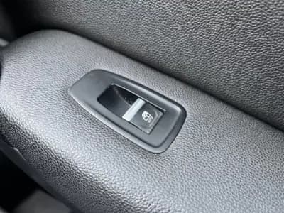 Vendo Renault Captur 2021 - 14950 EUR, 119000 km - AUTO.MOTO.pt