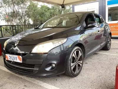 Sell Renault Mégane Break 2011 - 8490 EUR, 198900 km - AUTO.MOTO.pt