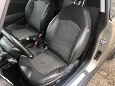 Vendo MINI 2008 - 7999 EUR, 300000 km - AUTO.MOTO.pt