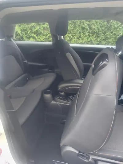 Vendo MINI One 2014 - 10900 EUR, 138000 km - AUTO.MOTO.pt