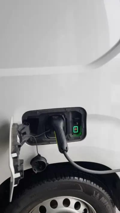 Sell Citroën e-Berlingo 2023 - 24750 EUR, 22996 km - AUTO.MOTO.pt