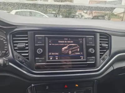 Vendo Volkswagen T-Roc 2019 - 19999 EUR, 115000 km - AUTO.MOTO.pt