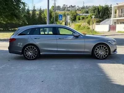 Vendo Mercedes-Benz C 220 2014 - 17999 EUR, 220000 km - AUTO.MOTO.pt