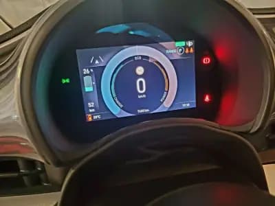 Sell Fiat 500e C 2022 - 28990 EUR, 7468 km - AUTO.MOTO.pt