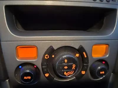 Vendo Peugeot 308 SW 2012 - 4999 EUR, 282857 km - AUTO.MOTO.pt