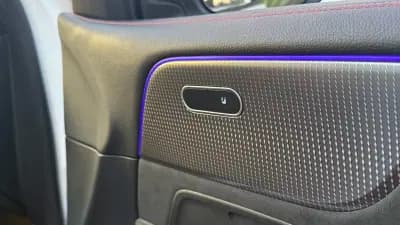 Sell Mercedes-Benz EQB 2022 - 35990 EUR, 92000 km - AUTO.MOTO.pt