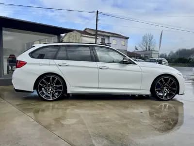 Vendo BMW 320 2013 - 19999 EUR, 190000 km - AUTO.MOTO.pt