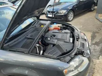 Vendo Audi A4 Cabrio 2014 - 10900 EUR, 193145 km - AUTO.MOTO.pt