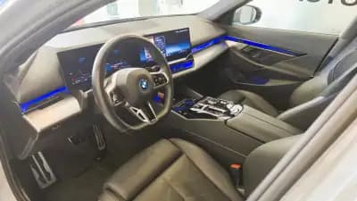 Vendo BMW 530e 2024 - 59900 EUR, 38890 km - AUTO.MOTO.pt