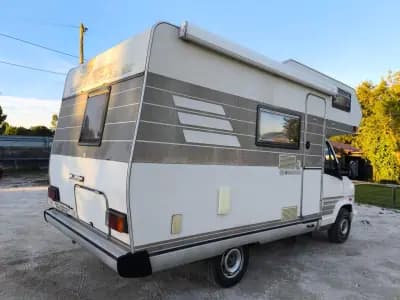 Vendo Fiat Ducato 1992 - 13965 EUR, 207000 km - AUTO.MOTO.pt