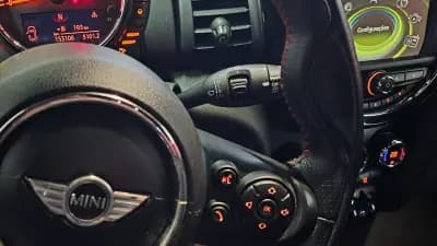 Vendo MINI 2016 - 11850 EUR, 153106 km - AUTO.MOTO.pt