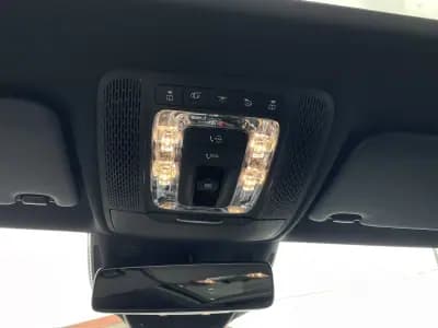 Sell Mercedes-Benz CLA 180 2020 - 25400 EUR, 176284 km - AUTO.MOTO.pt