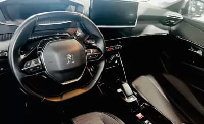 Vendo Peugeot e-208 2020 - 15400 EUR, 34819 km - AUTO.MOTO.pt