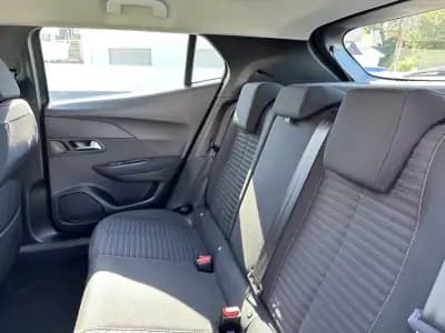 Vendo Peugeot 2008 2021 - 16500 EUR, 170000 km - AUTO.MOTO.pt