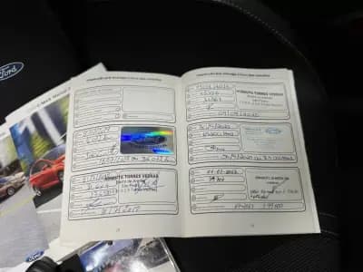 Vendo Ford Grand C-Max 2016 - 9950 EUR, 108000 km - AUTO.MOTO.pt