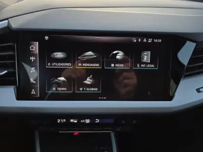 Vendo Audi Q4 e-tron 2022 - 36990 EUR, 56000 km - AUTO.MOTO.pt