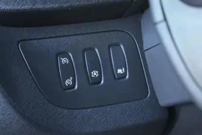 Vendo Renault Kangoo 2019 - 8456 EUR, 175000 km - AUTO.MOTO.pt