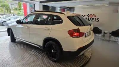 Vendo BMW X1 2010 - 18500 EUR, 149174 km - AUTO.MOTO.pt