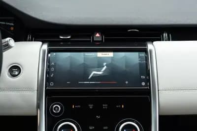 Vendo Land Rover Discovery Sport 2021 - 36950 EUR, 63000 km - AUTO.MOTO.pt