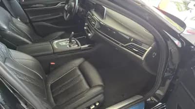 Vendo BMW 740 2019 - 52500 EUR, 149991 km - AUTO.MOTO.pt