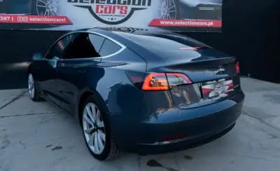 Sell Tesla Model 3 2019 - 23900 EUR, 140000 km - AUTO.MOTO.pt