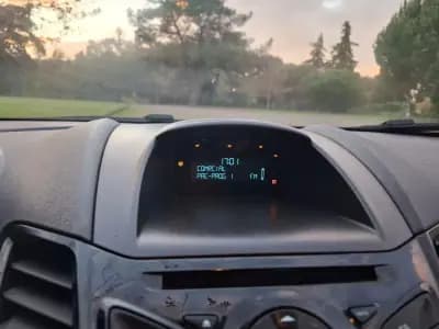 Sell Ford Fiesta 2016 - 9990 EUR, 87600 km - AUTO.MOTO.pt