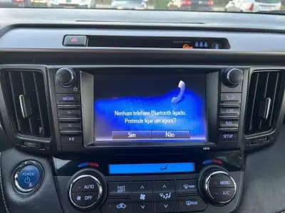 Sell Toyota RAV4 2017 - 28500 EUR, 127120 km - AUTO.MOTO.pt