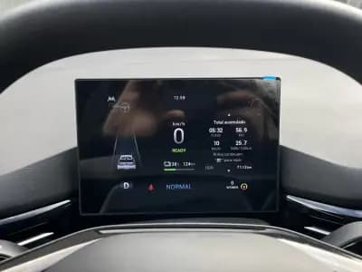 Sell MG MG4 2023 - 19850 EUR, 7054 km - AUTO.MOTO.pt