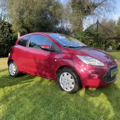 Vendo Ford KA 2013 - 7990 EUR, 129000 km - AUTO.MOTO.pt