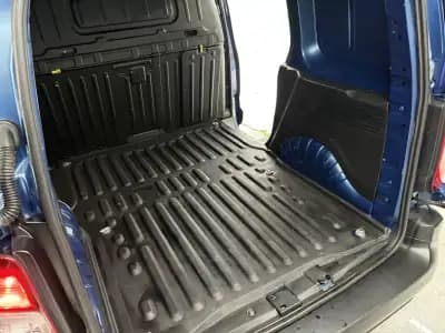 Sell Citroën Berlingo 2020 - 11500 EUR, 173967 km - AUTO.MOTO.pt