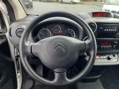 Sell Citroën e-Berlingo 2019 - 9490 EUR, 24500 km - AUTO.MOTO.pt