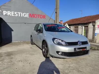 Vendo Volkswagen Golf 2012 - 11750 EUR, 153000 km - AUTO.MOTO.pt