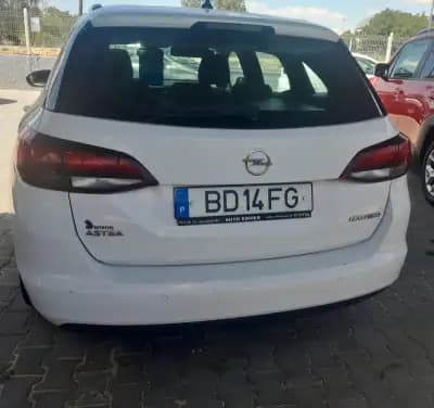 Sell Opel Astra Sports Tourer 2019 - 7990 EUR, 260000 km - AUTO.MOTO.pt