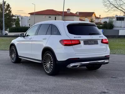 Vendo Mercedes-Benz GLC 250 2017 - 33990 EUR, 178000 km - AUTO.MOTO.pt