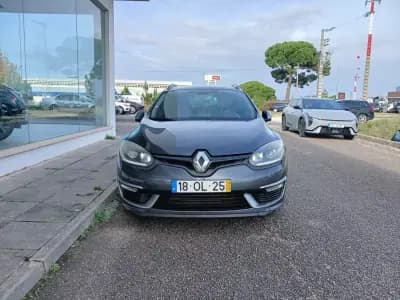 Vendo Renault Mégane Sport Tourer 2014 - 8500 EUR, 211200 km - AUTO.MOTO.pt
