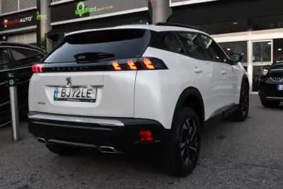 Vendo Peugeot 2008 2023 - 21500 EUR, 30000 km - AUTO.MOTO.pt