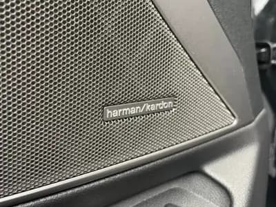 Vendo BMW 330 2022 - 39750 EUR, 97000 km - AUTO.MOTO.pt